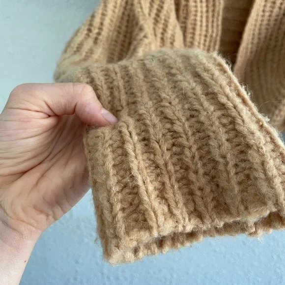 Anthropologie Camel Chunky Knit Cropped Cardigan - Picture 11 of 13